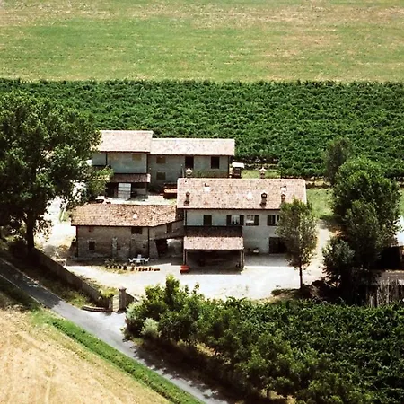 Fattoria Degli Orsi Relax E Parcheggio Coperto *